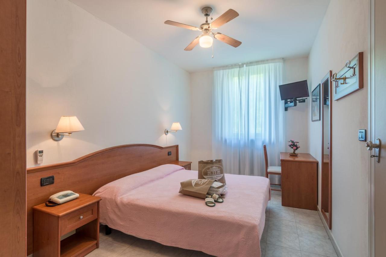 Hotel Villa Delle Fonti ริโอโล แตร์เม ภายนอก รูปภาพ